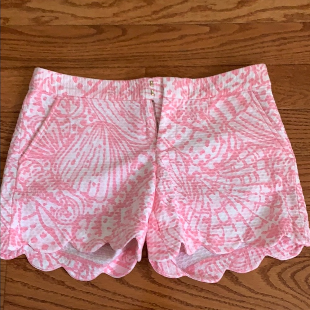 Lilly Pulitzer size 2 shorts